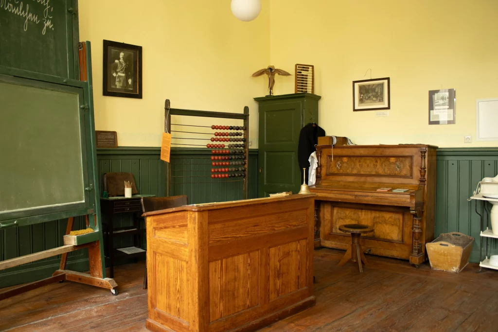 Schulmuseum Dresden - Kaiserzeitzimmer
